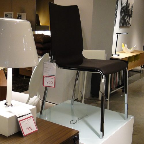 EVA Chair : Floor Model