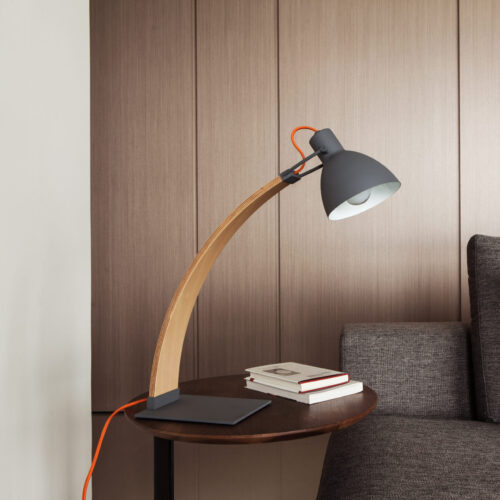 Laito Wood Table Lamp