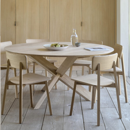 CIRCLE Dining Table
