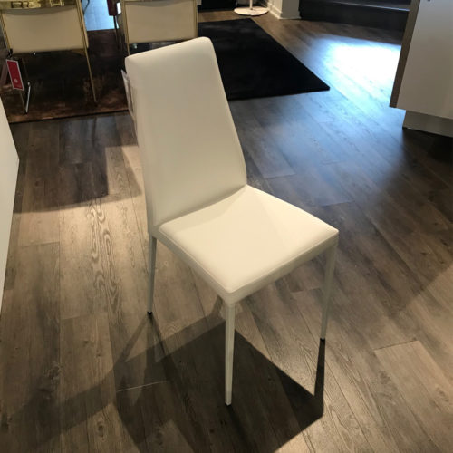 AIDA Soft Chair: Floor Models
