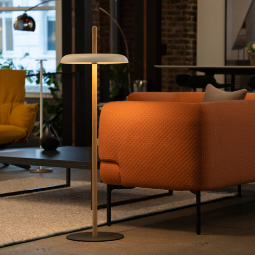 Nivél Portable Floor Lamp