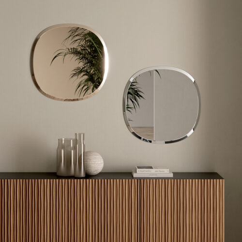 Renoir Mirror