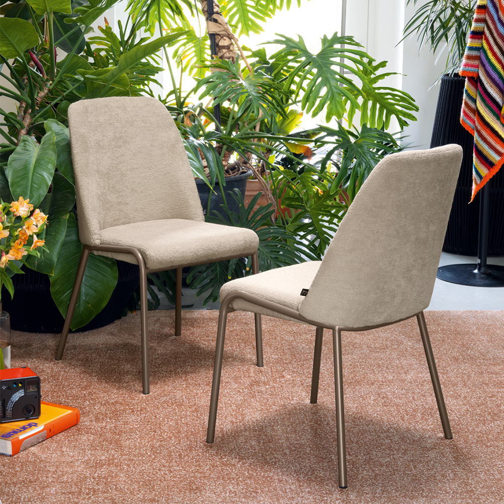 Juna Chair